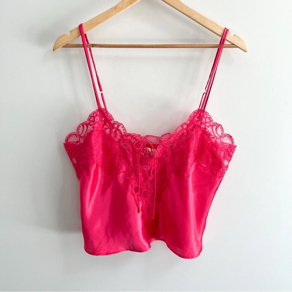 Victoria’s Secret Gold Label Vintage Hot Pink Cropped Lace Trim Satin Cami M